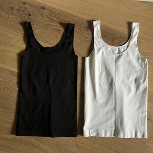 (2) Shimera Layering Tanks Size Small
